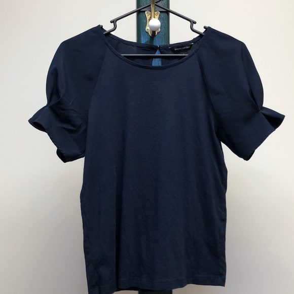 Banana Republic Tops - 🌺3/$15🌺 Banana Republic Navy tee shirt  Size (S)